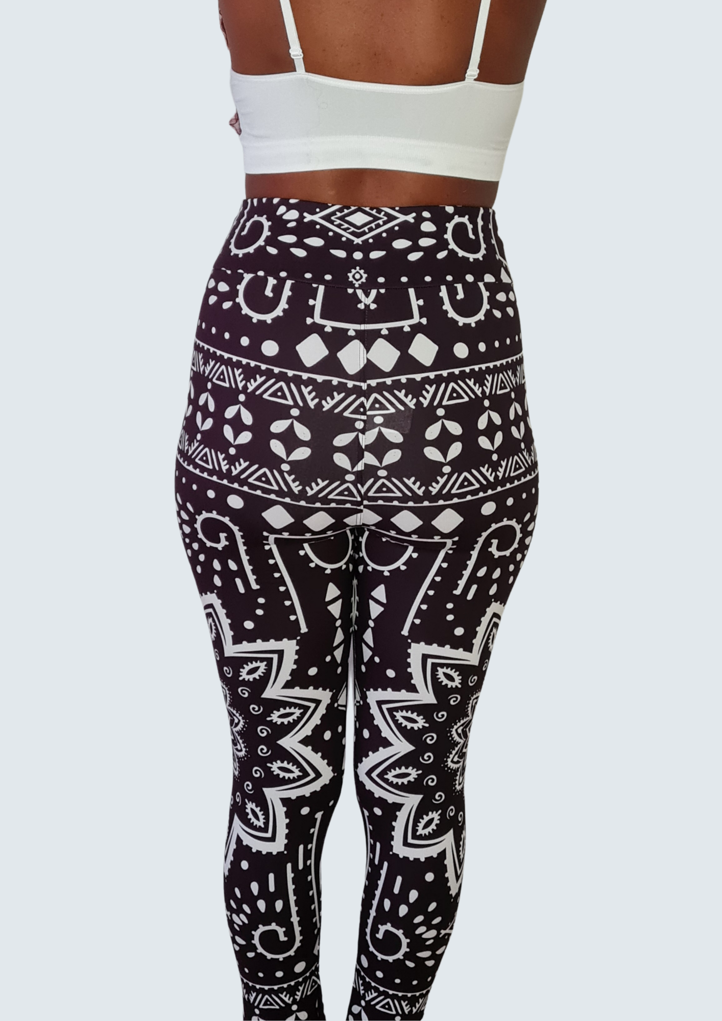 Black & White Ombre Mandala Leggings - back