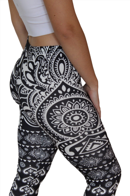 Black & White Mandala Side