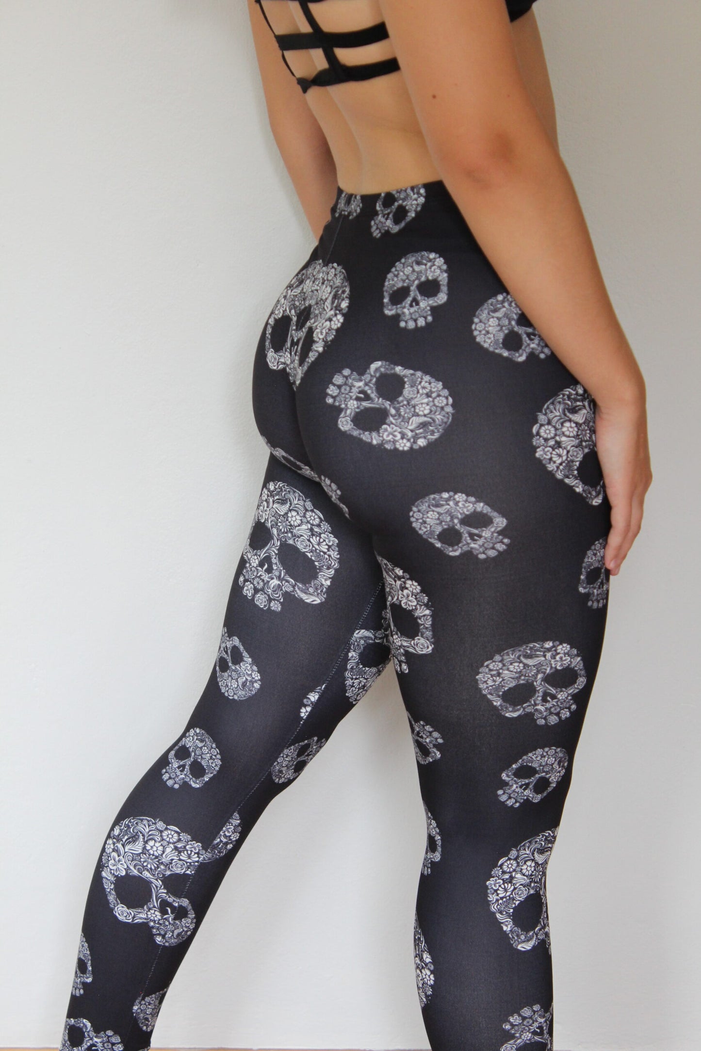 Floral Black Skull Extra